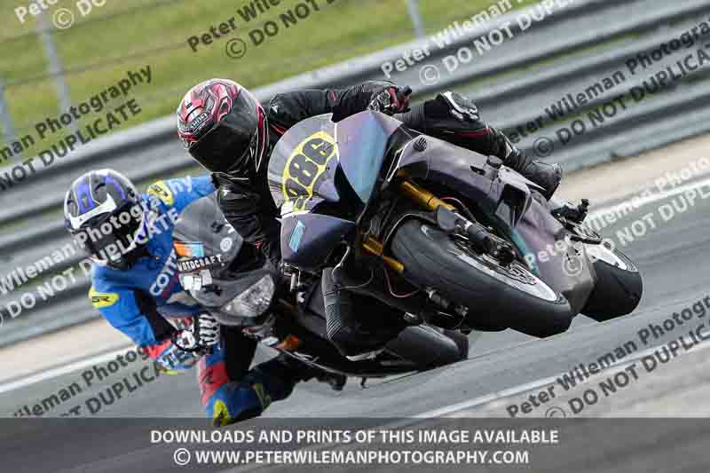 cadwell no limits trackday;cadwell park;cadwell park photographs;cadwell trackday photographs;enduro digital images;event digital images;eventdigitalimages;navarra;no limits trackdays;peter wileman photography;racing digital images;trackday digital images;trackday photos